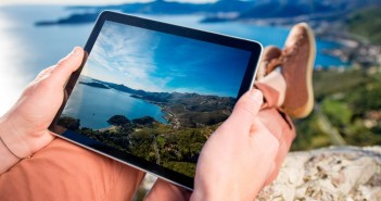 Your Holiday Wish List: 12 Must-Have Tech Tools for Barefoot Writers Holiday Wish List - Cool Tools