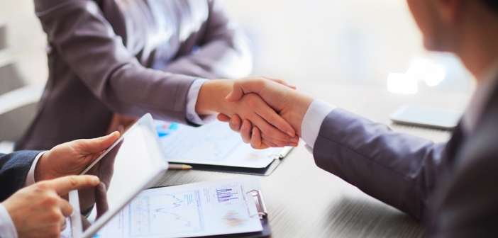 We’ll show you how to land the best B2B jobs and earn a great living as a B2B copywriter